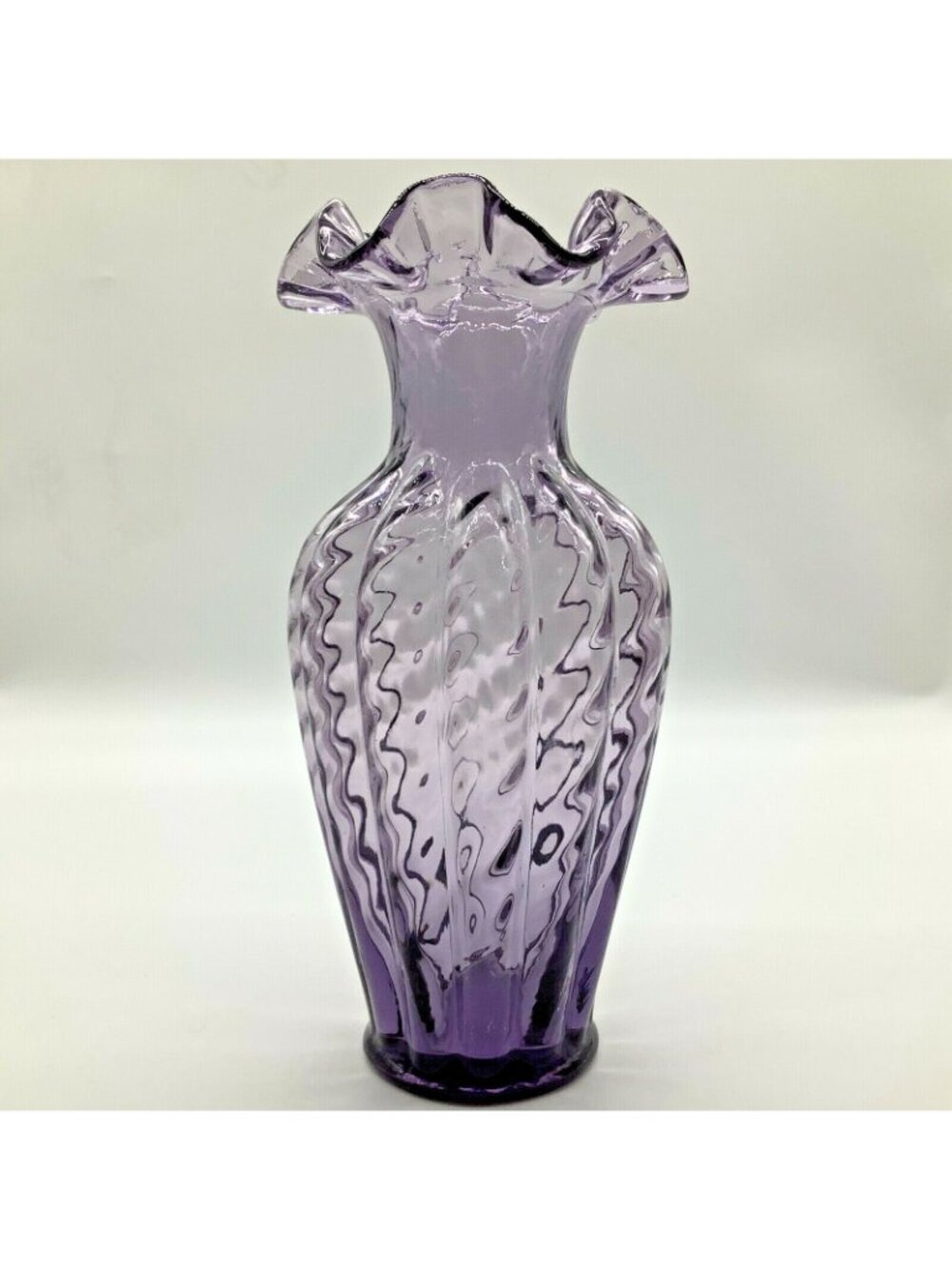 Fenton Violet Ribbed Melon Vase with Ruffled Rim - Picture 6 of 12